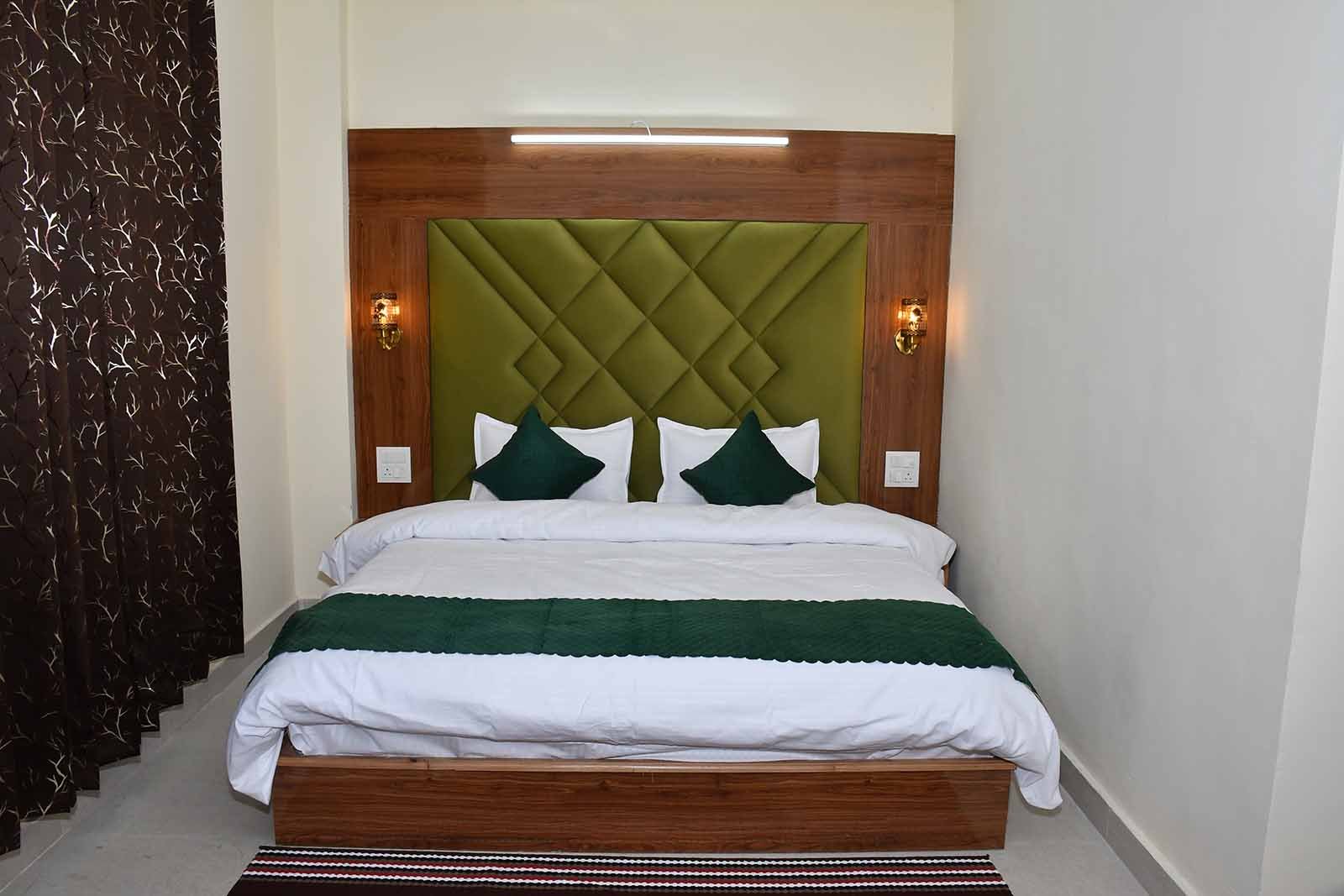HimalayanWanderLeaf122