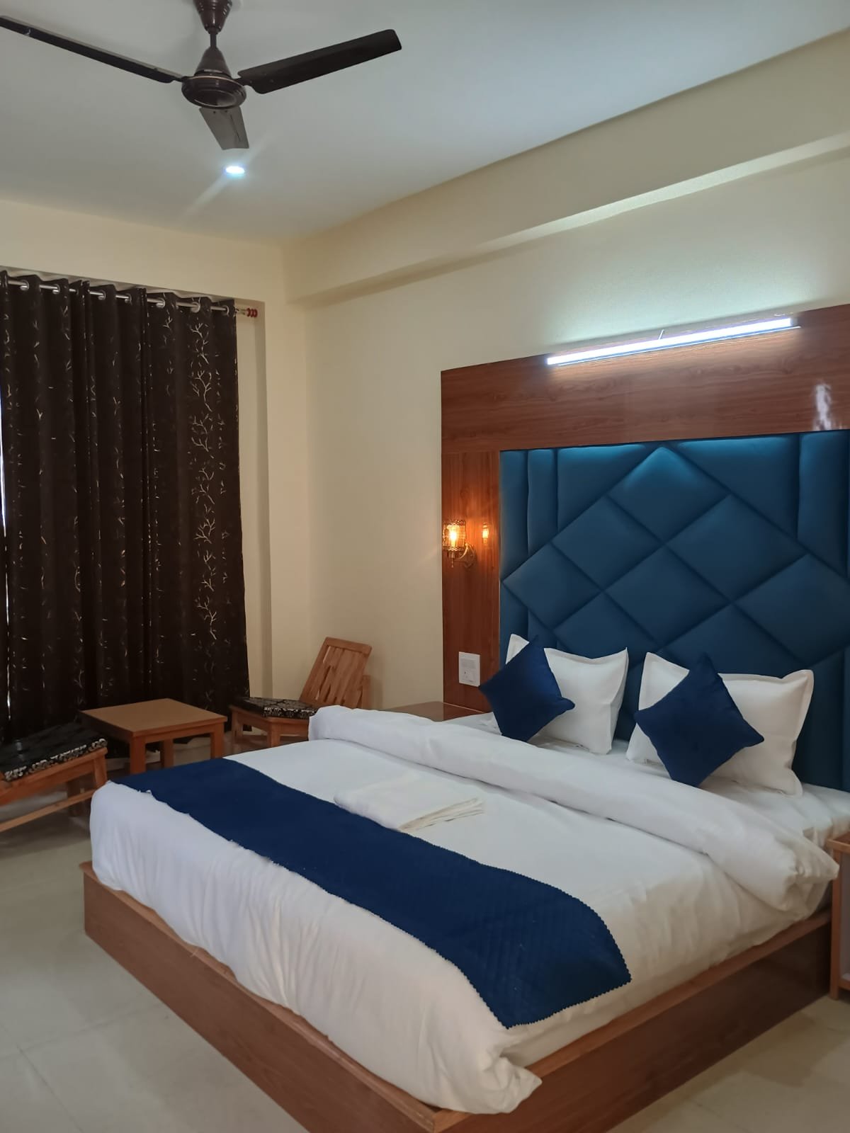 Rooms1